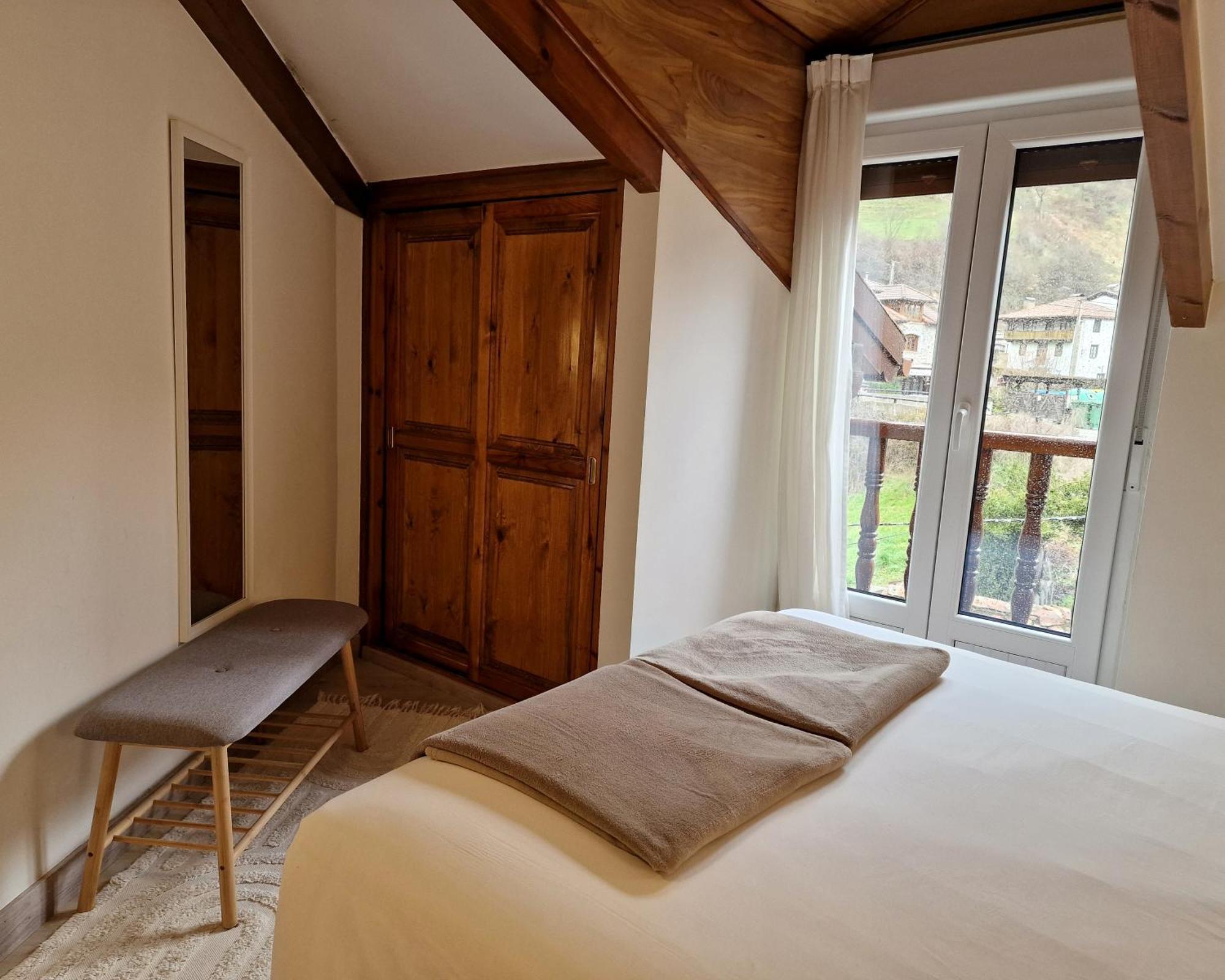 Hostal Remona Espinama Eksteriør bilde